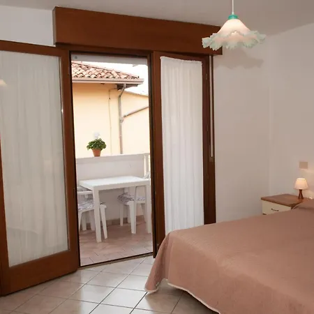 Lignano Sabbiadoro-villa Parco Paradiso *